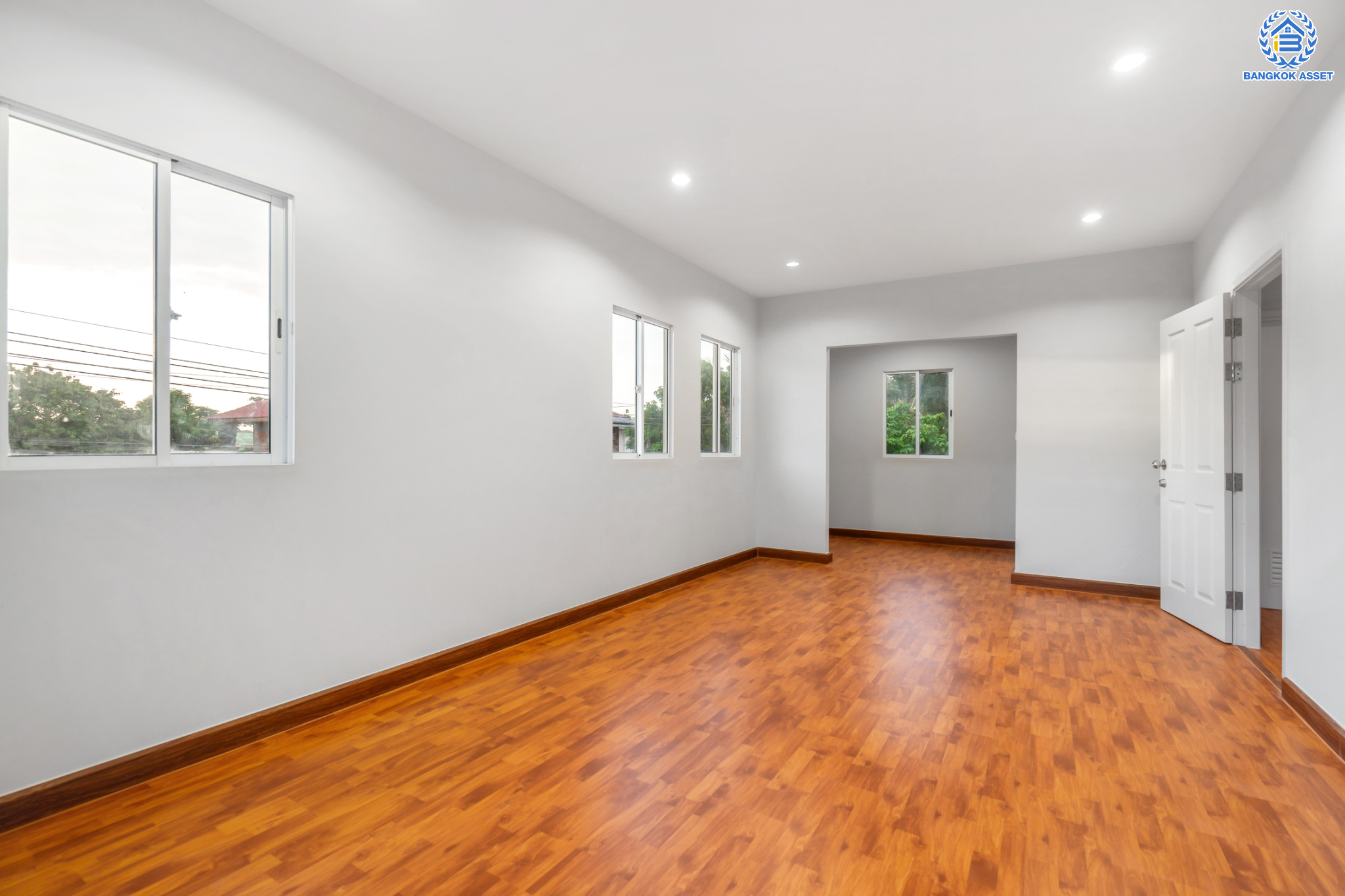 บ้านมือสองตกแต่งใหม่ โครงการ เดอะแพลนท์ ราชพฤกษ์-พระราม5 #หลังมุม! เนื้อที่ 51.2 ตร.ว. ฟังก์ชัน 3 ห้องนอน 2 ห้องน้ำ จอดรถได้ 2 คัน บนทำเลศักยภาพ เดินทางสะดวก ใกล้วงเวียนพระราม5, The Walk, ทางด่วน ศรีรัช และรถไฟฟ้าสายสีม่วง "สถานีบางรักใหญ่"